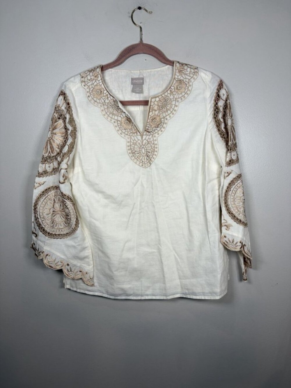 Chico’s Linen Blend Embroidered Tunic Top Women’s Size 4 6 Petite Bell Sleeve